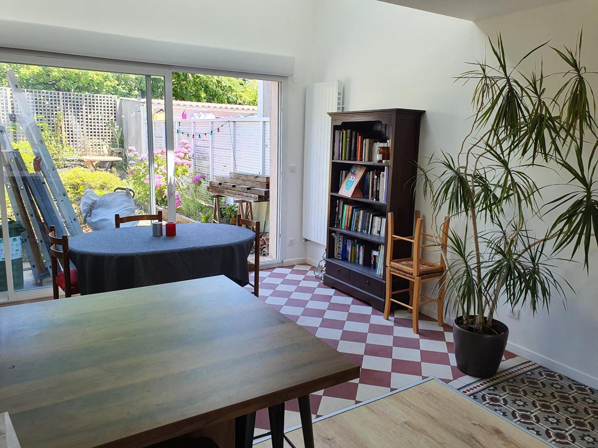 Chambre Privee Chez L'Habitant En Colocation Dans Agreable Maison Avec Jardin - A Private Room In A Shared House With Garden Burdeos Exterior foto